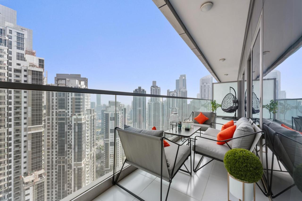 Full Burj Khalifa View Lux 2Bedroom With Rooftop Pool Central Location In Paramount Hotel Midtown Дубай Экстерьер фото