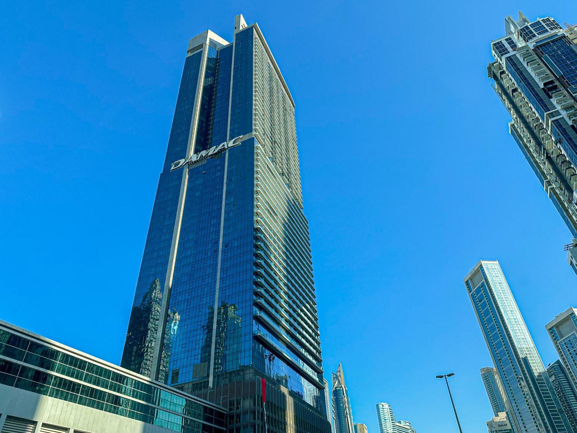 Full Burj Khalifa View Lux 2Bedroom With Rooftop Pool Central Location In Paramount Hotel Midtown Дубай Экстерьер фото