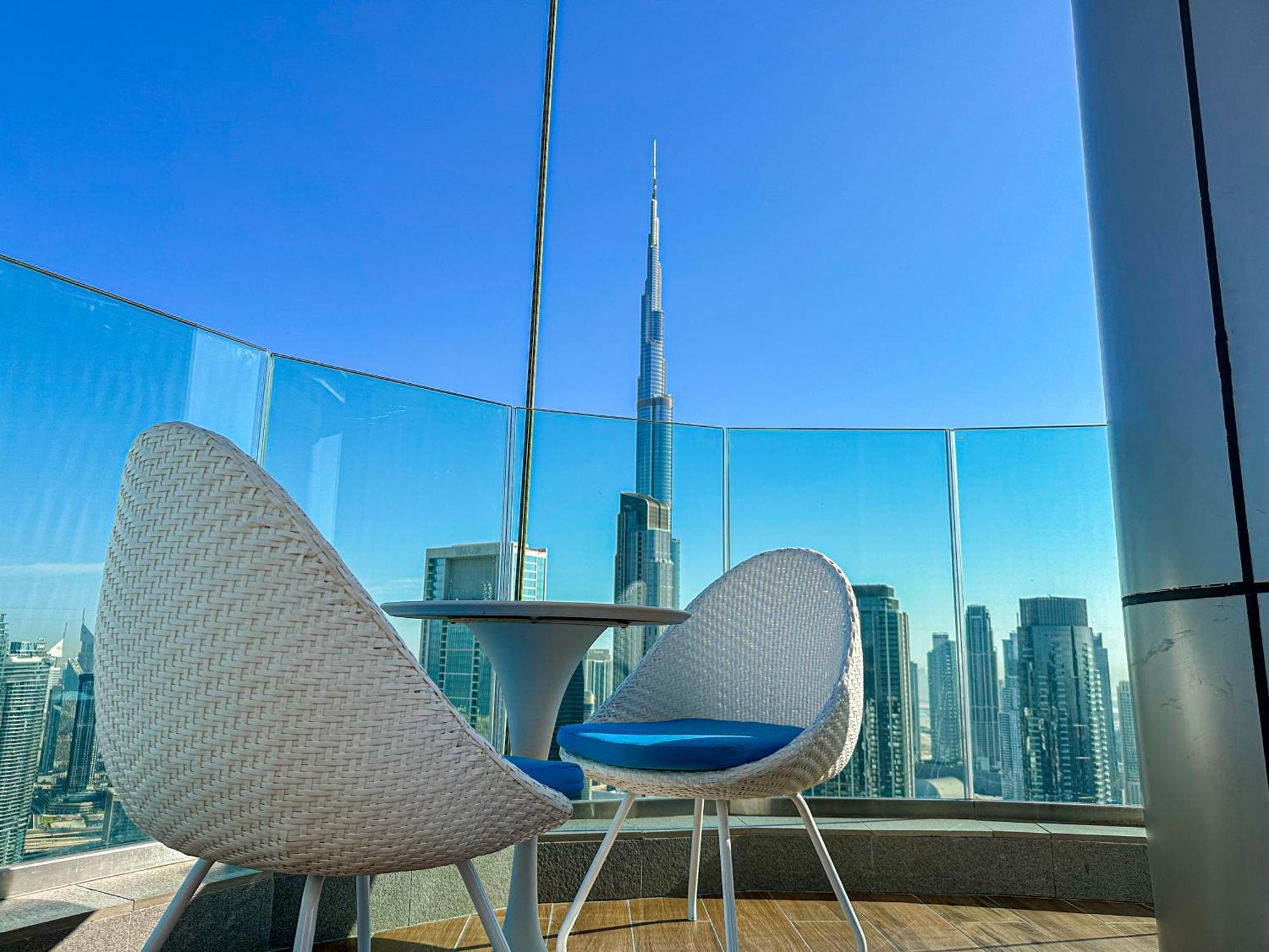 Full Burj Khalifa View Lux 2Bedroom With Rooftop Pool Central Location In Paramount Hotel Midtown Дубай Экстерьер фото