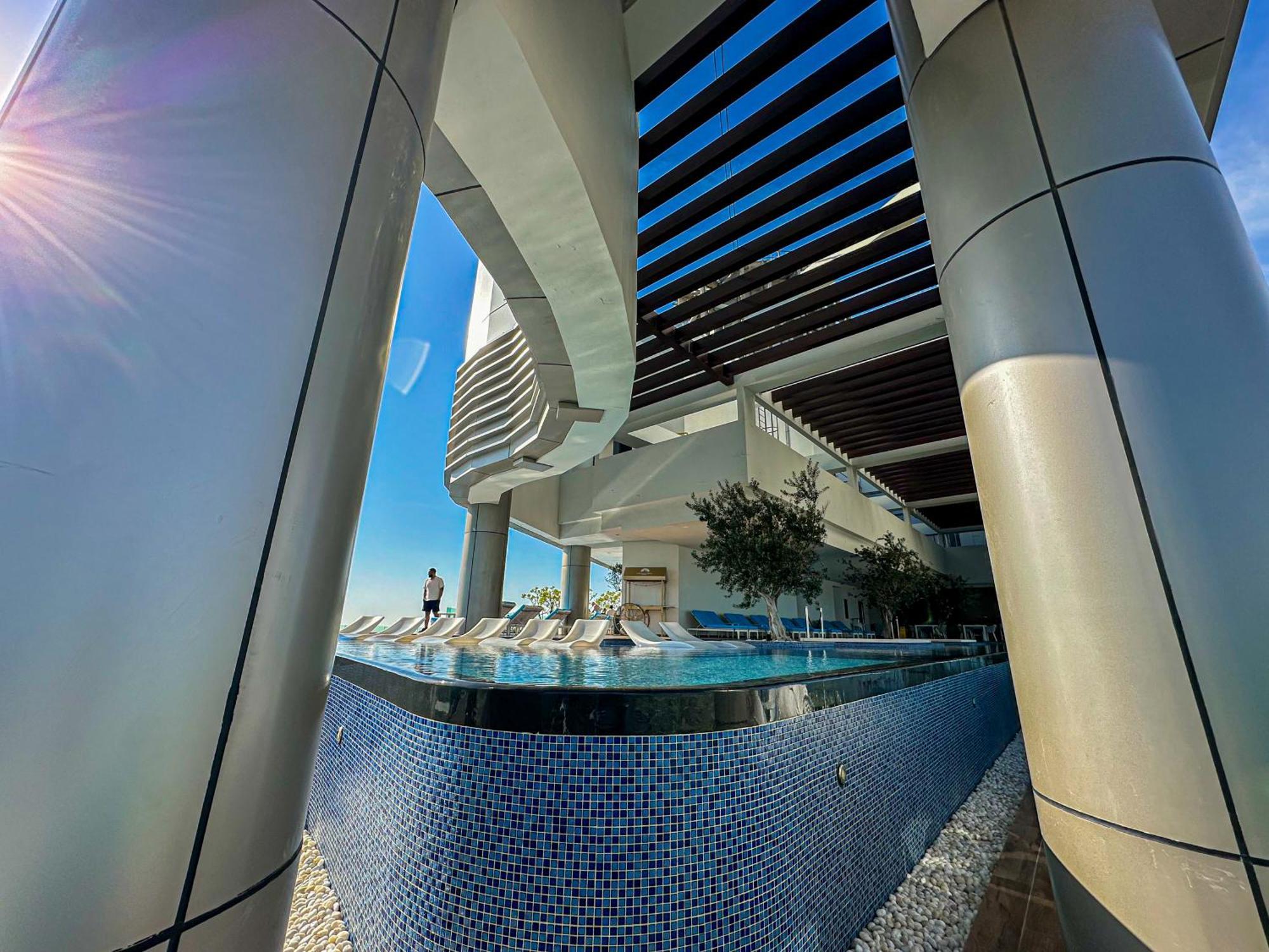 Full Burj Khalifa View Lux 2Bedroom With Rooftop Pool Central Location In Paramount Hotel Midtown Дубай Экстерьер фото